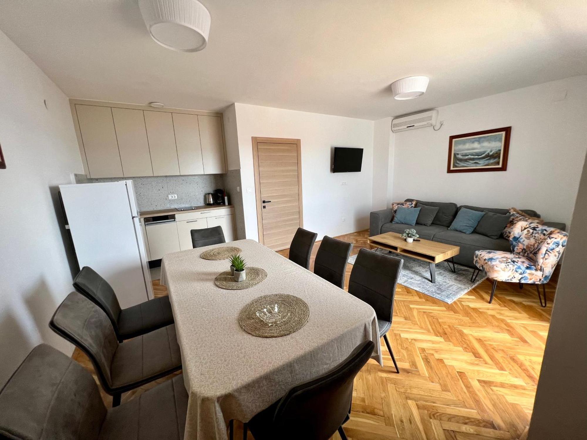 Apartment Ana