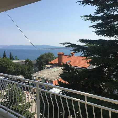 Apartments Villa Ana Dramalj Exterior photo